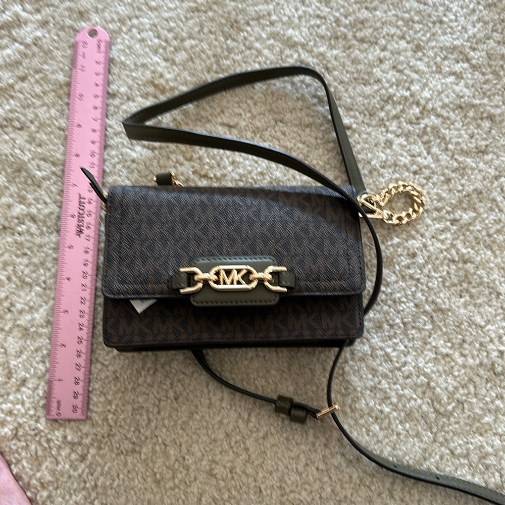 Michael Kors phone cross body